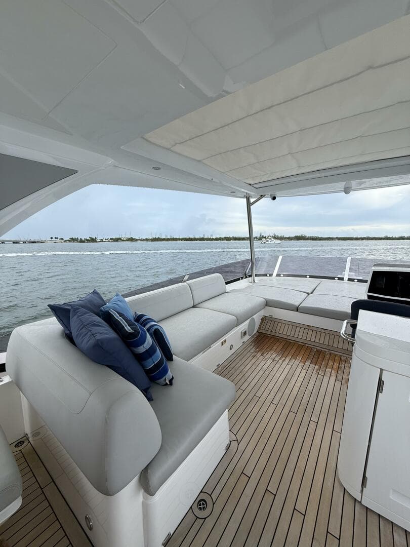 2022 Sunseeker 68 Manhattan — photo 24