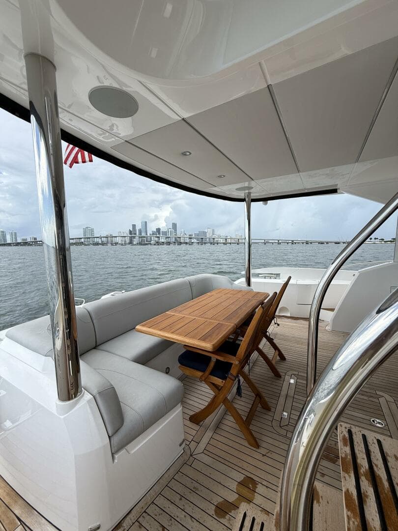 2022 Sunseeker 68 Manhattan — photo 14