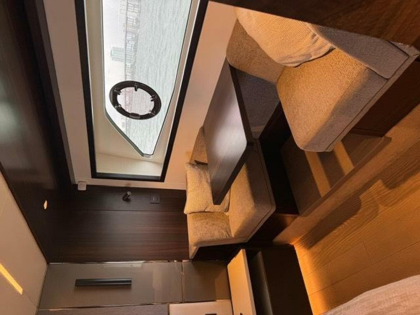 2022 Sunseeker 68 Manhattan — photo 73