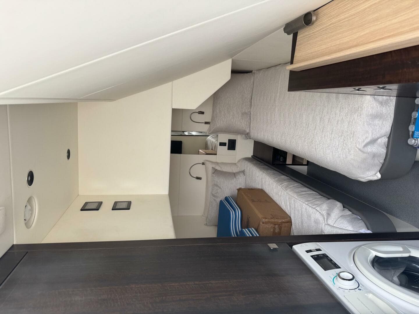 2022 Sunseeker 68 Manhattan — photo 81