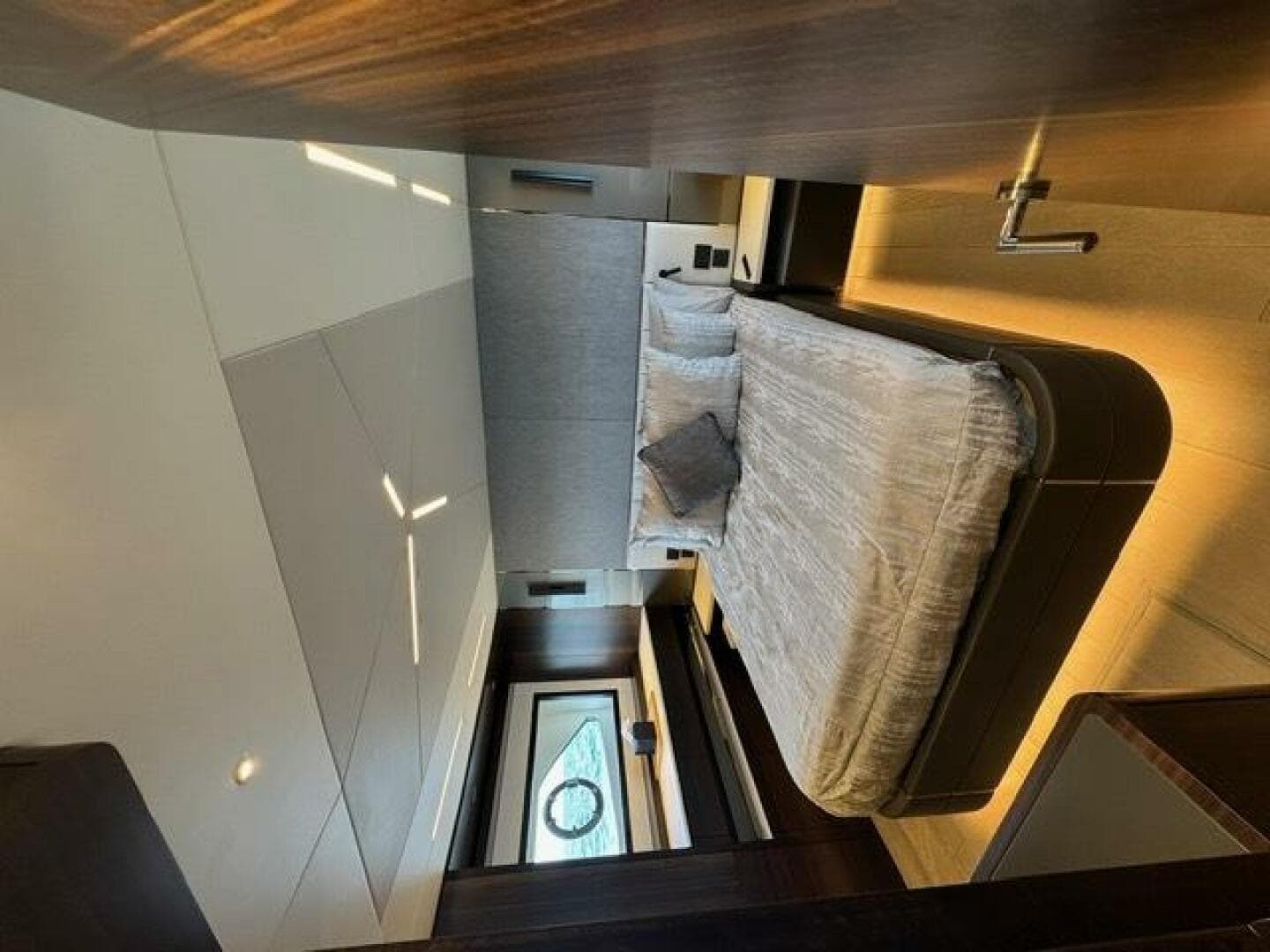 2022 Sunseeker 68 Manhattan — photo 75