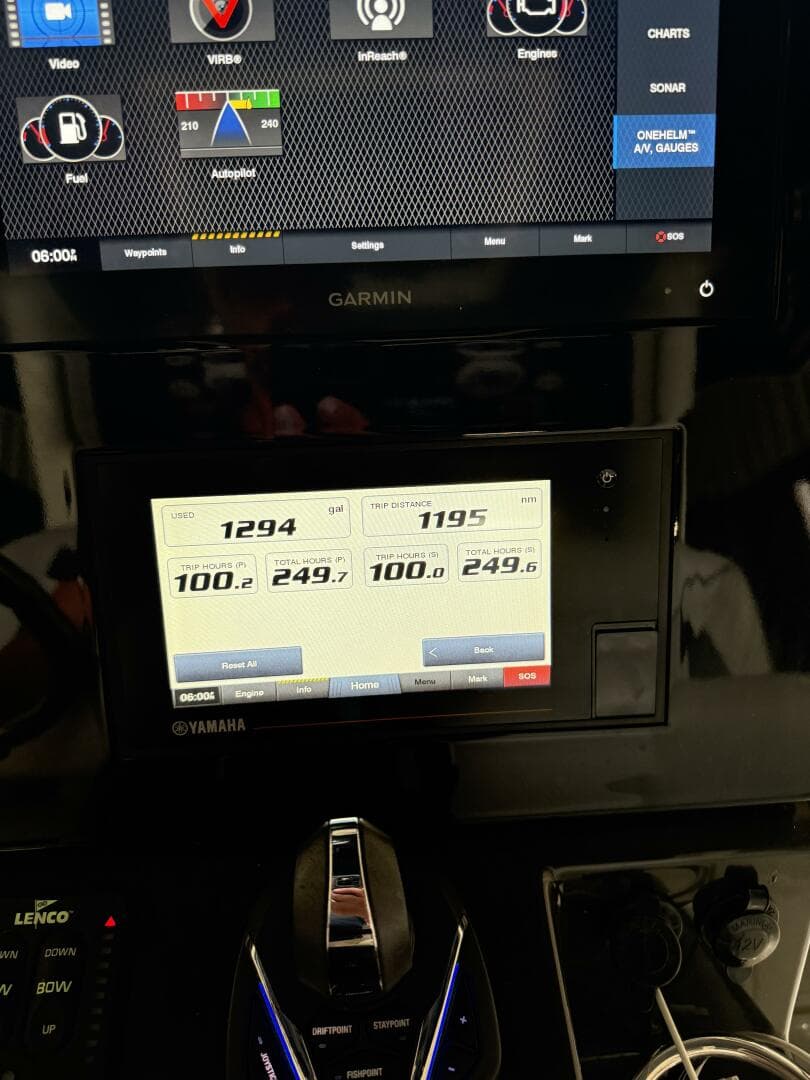 2022 Pursuit — photo 21