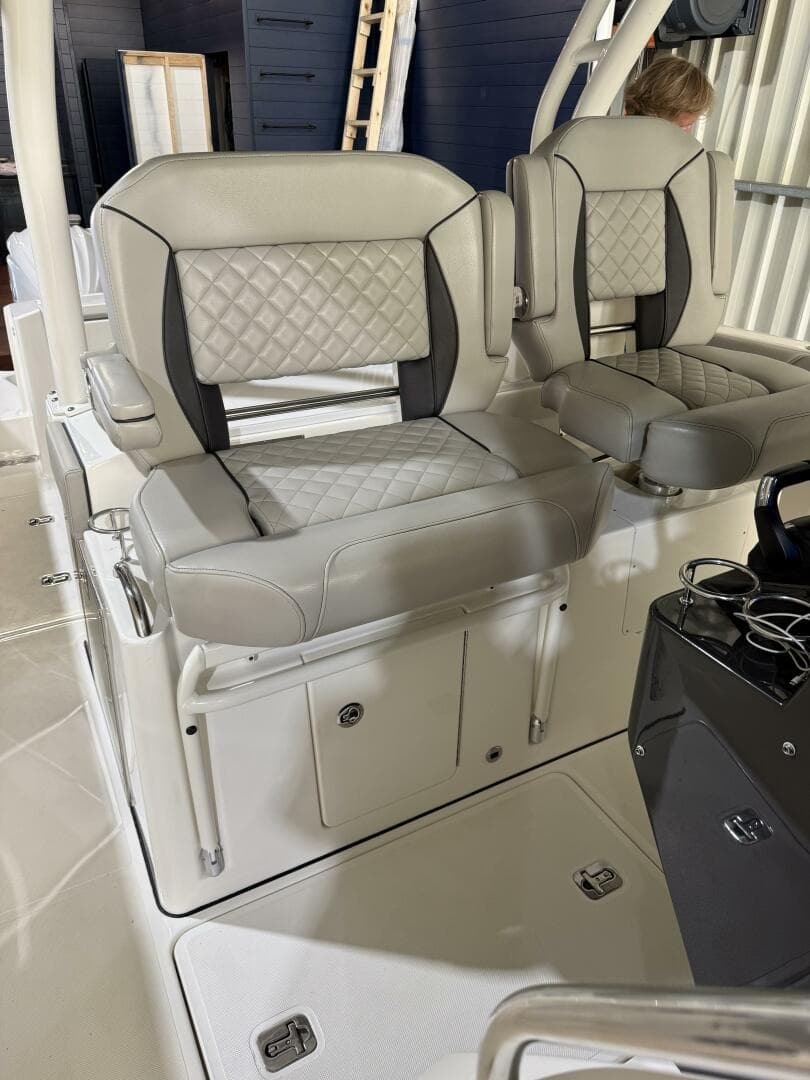 2022 Pursuit — photo 14