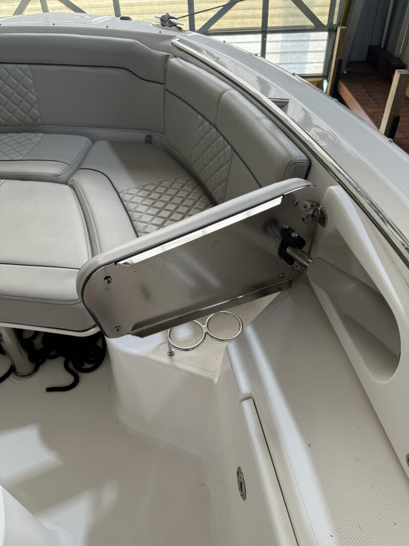 2022 Pursuit — photo 10