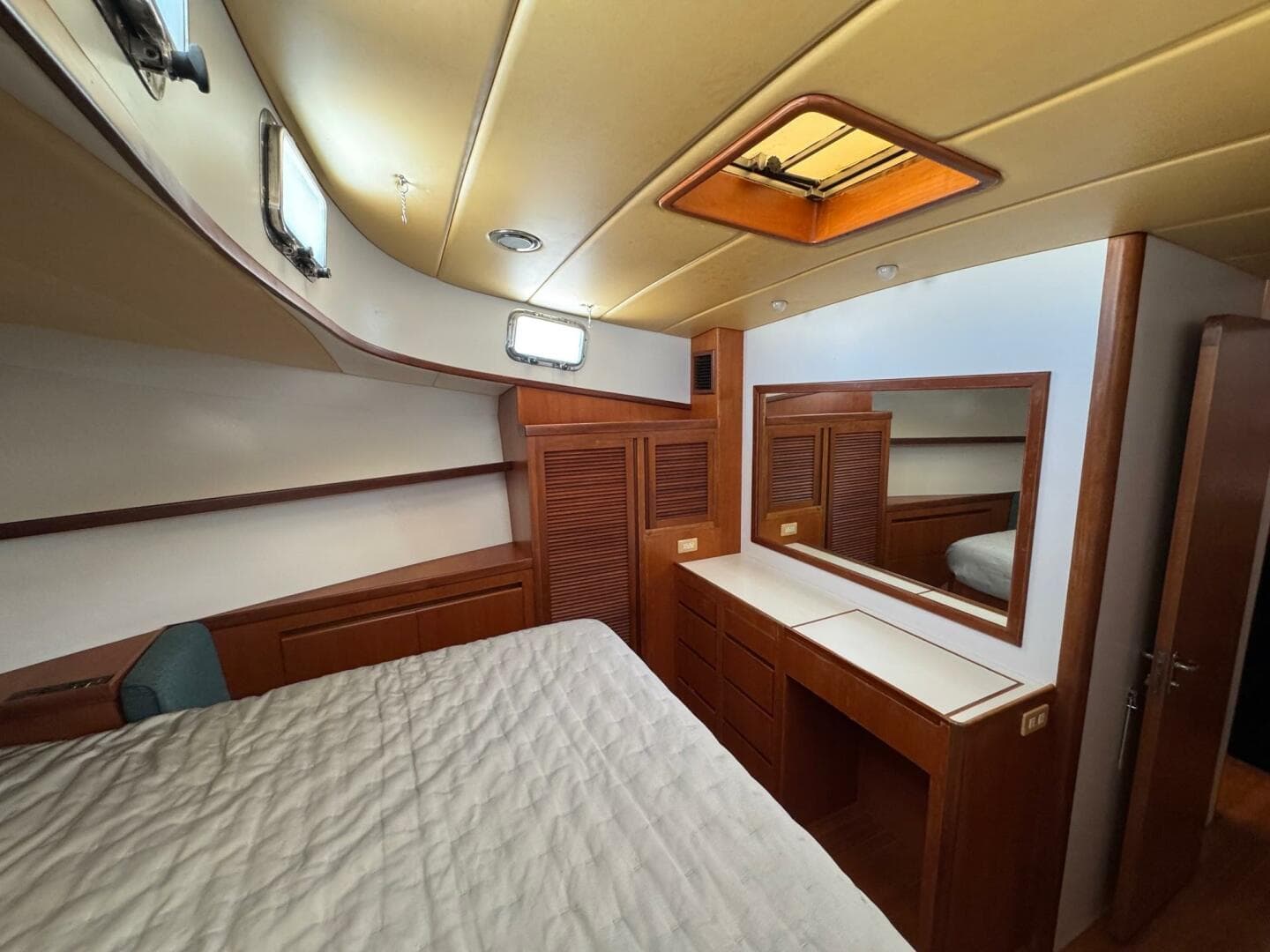 1998 Krogen Express 49 — photo 50