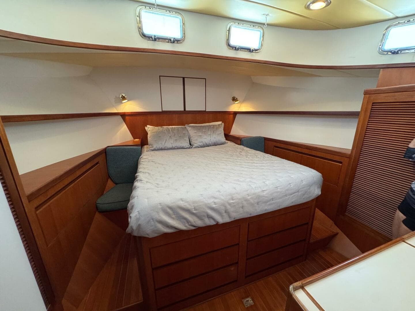 1998 Krogen Express 49 — photo 51