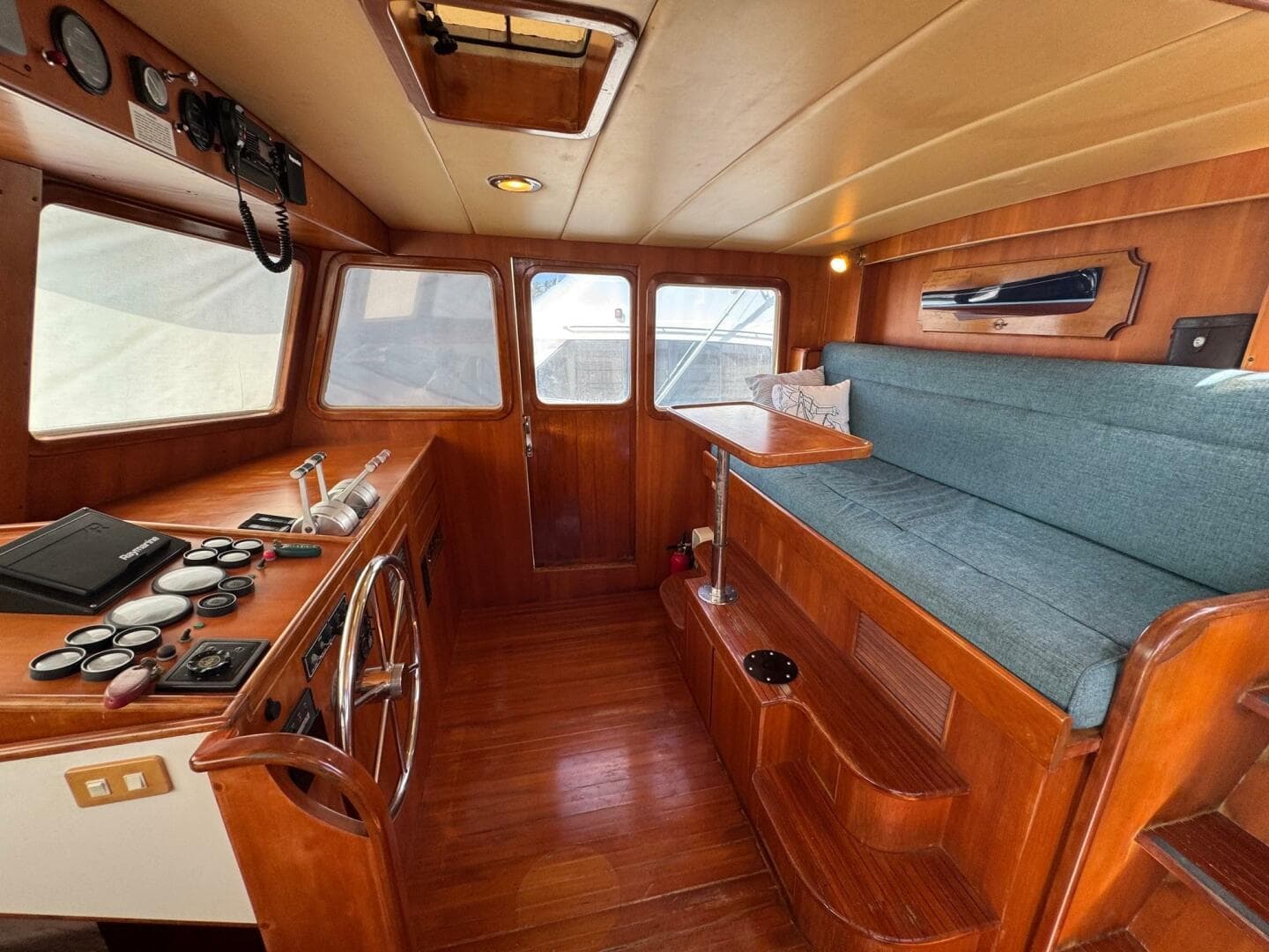 1998 Krogen Express 49 — photo 41