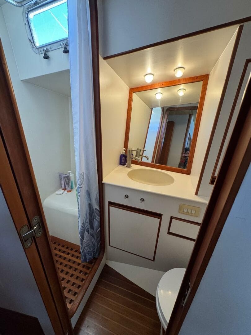 1998 Krogen Express 49 — photo 56