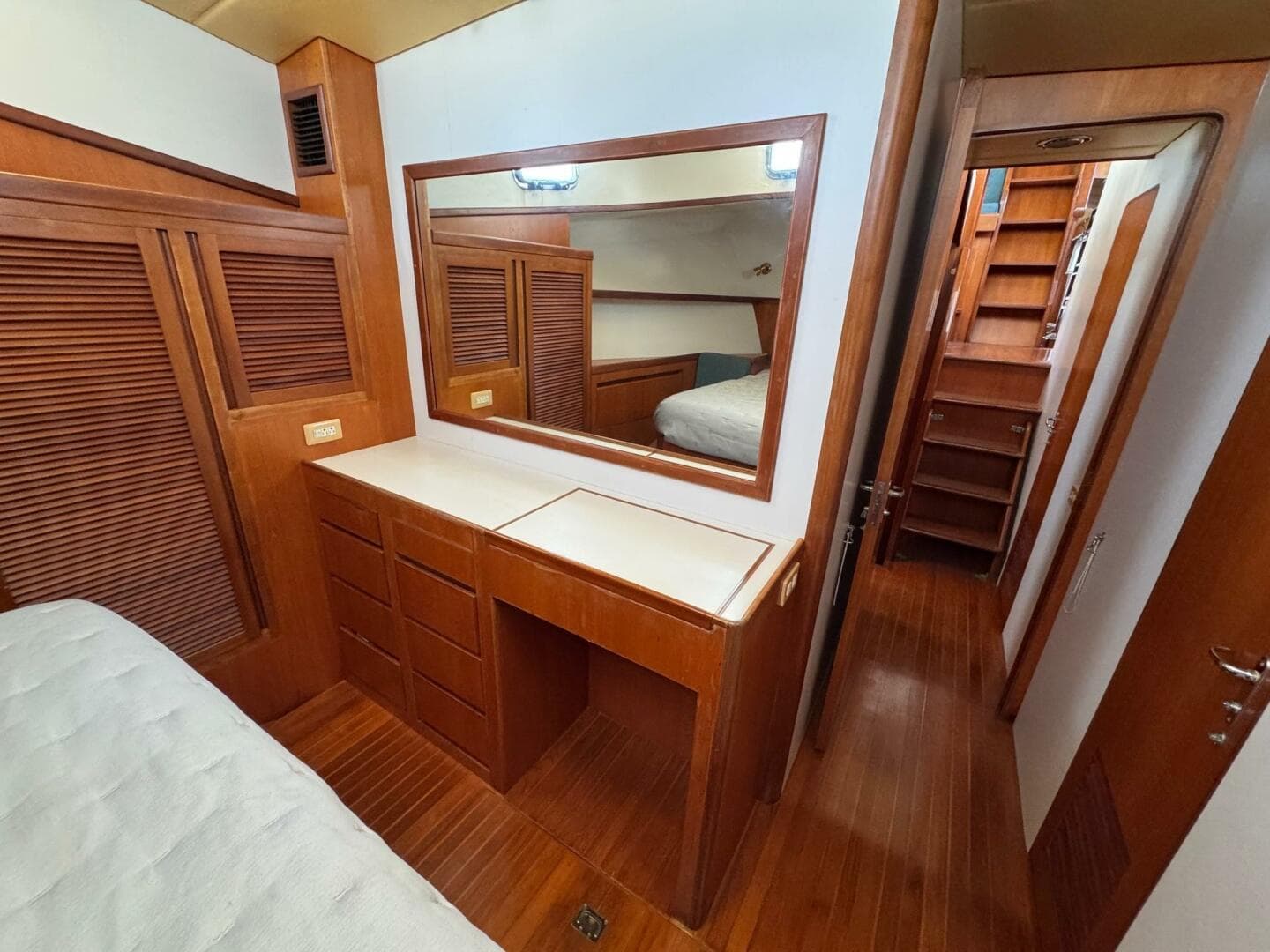 1998 Krogen Express 49 — photo 54