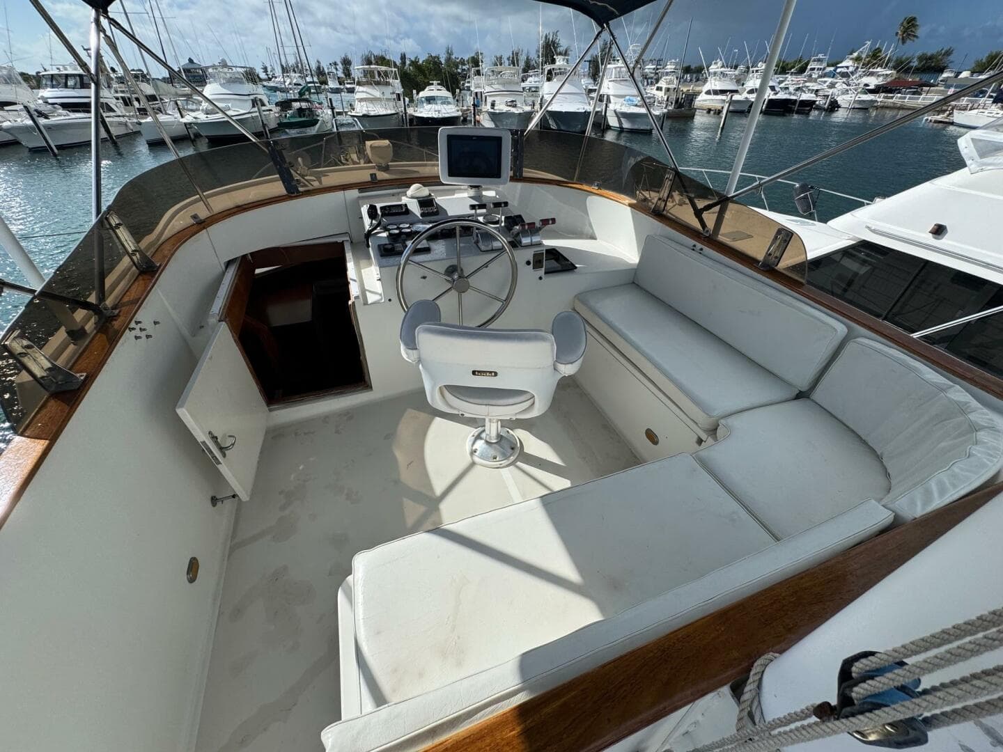 1998 Krogen Express 49 — photo 31