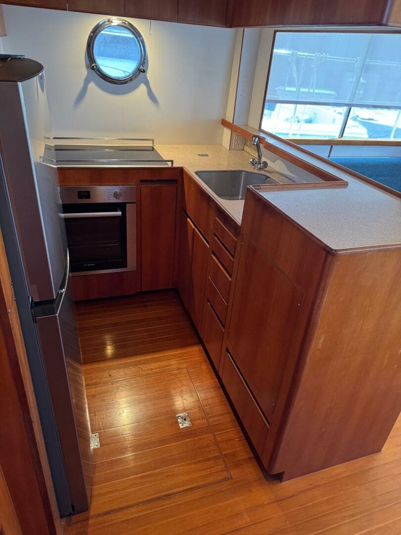 1998 Krogen Express 49 — photo 45