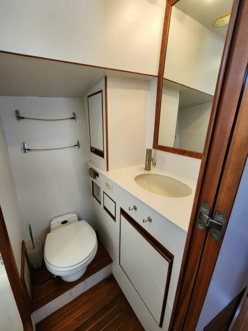 1998 Krogen Express 49 — photo 72