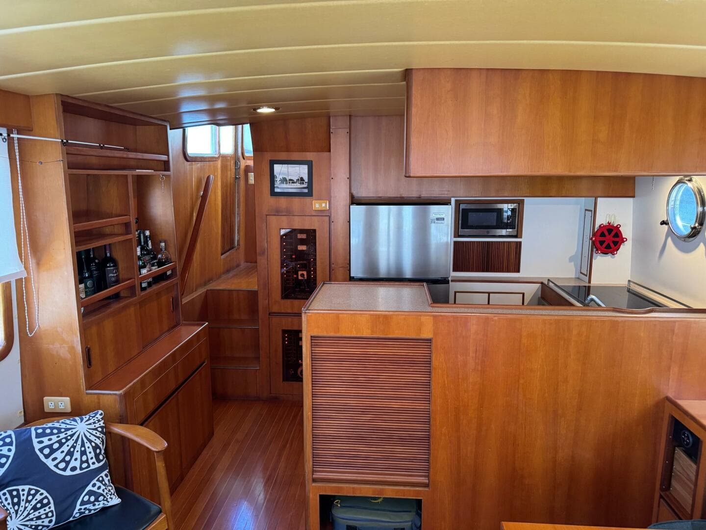 1998 Krogen Express 49 — photo 36