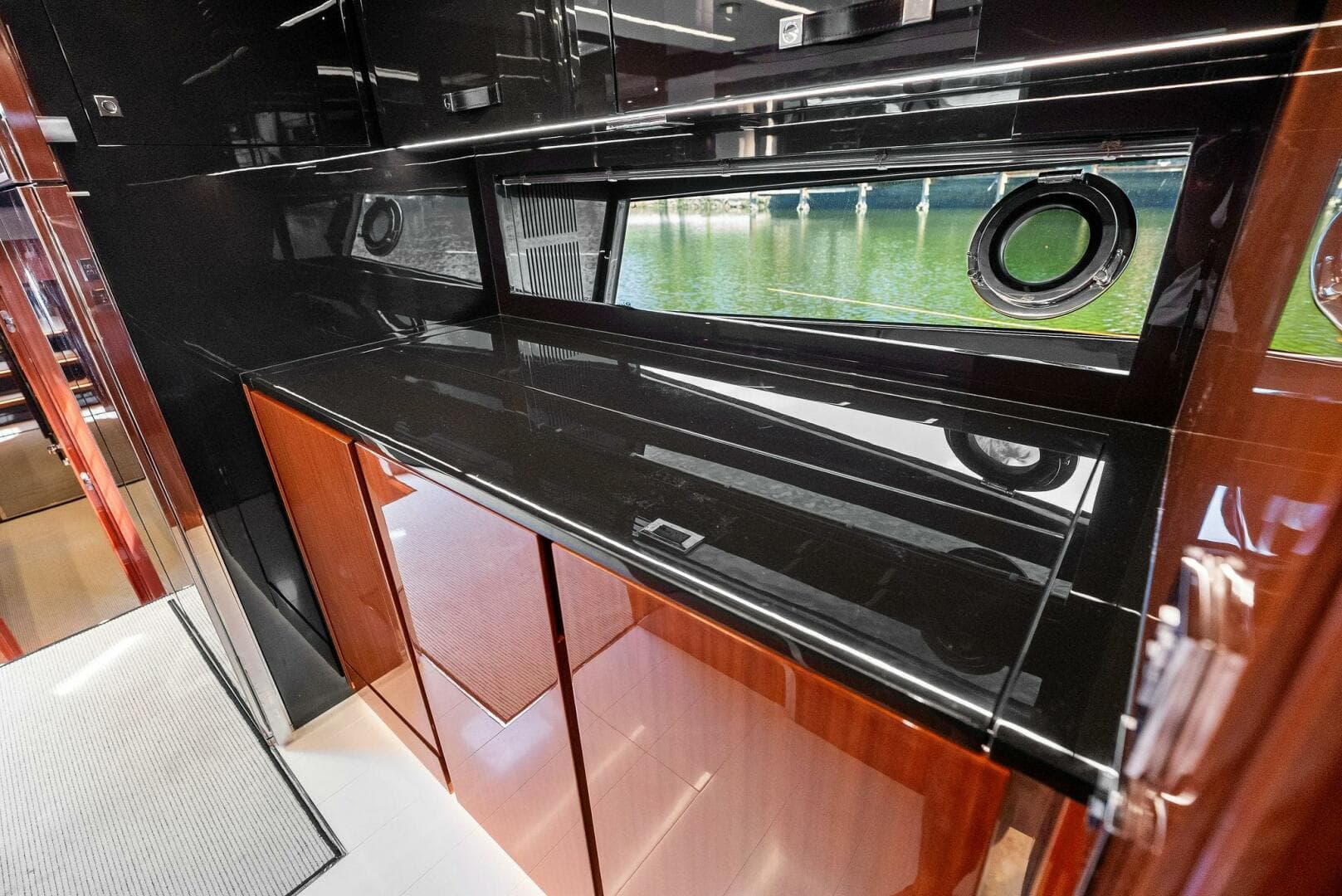 2019 Riva 56 Rivale — photo 31