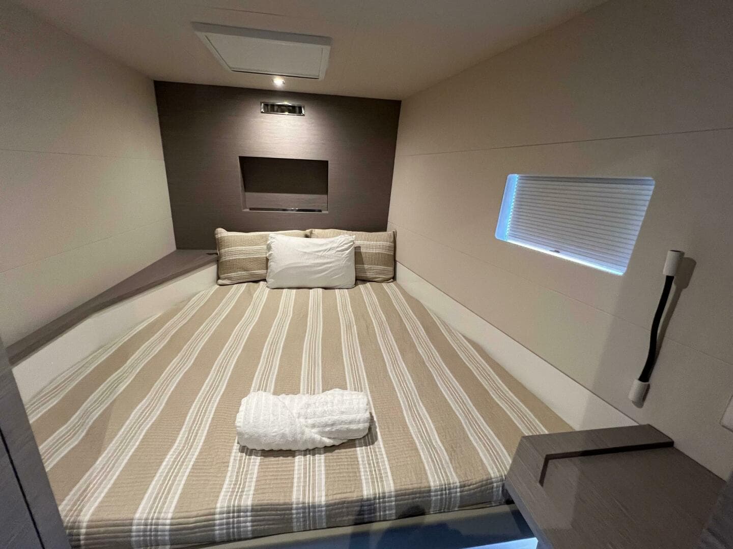 2024 Fountaine Pajot My 6 — photo 32