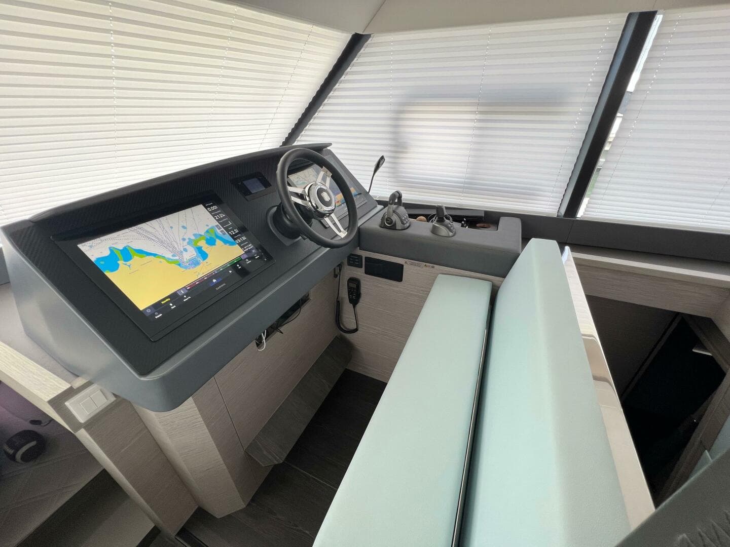 2024 Fountaine Pajot My 6 — photo 18