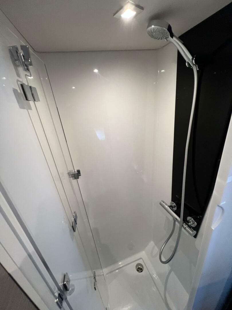 2024 Fountaine Pajot My 6 — photo 31