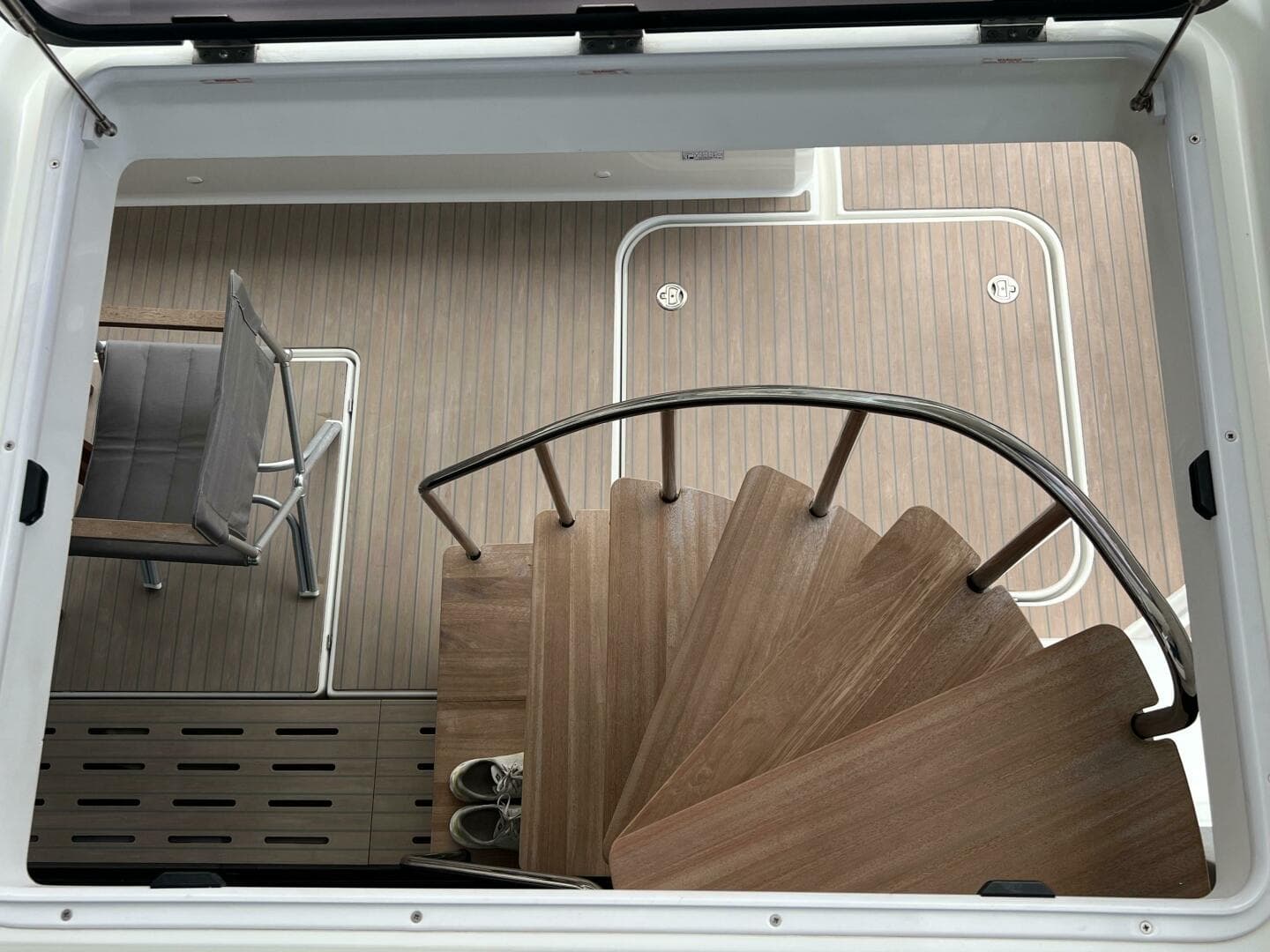 2024 Fountaine Pajot My 6 — photo 16