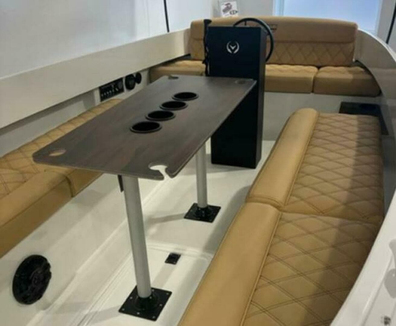 2023 Vision Fantail 217 — photo 3