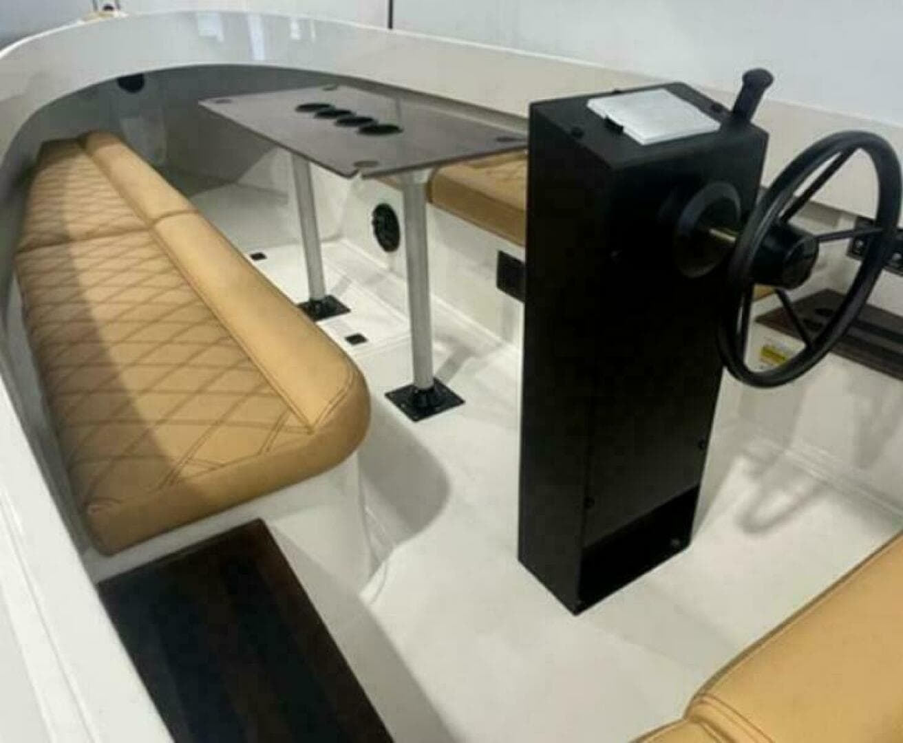 2023 Vision Fantail 217 — photo 2