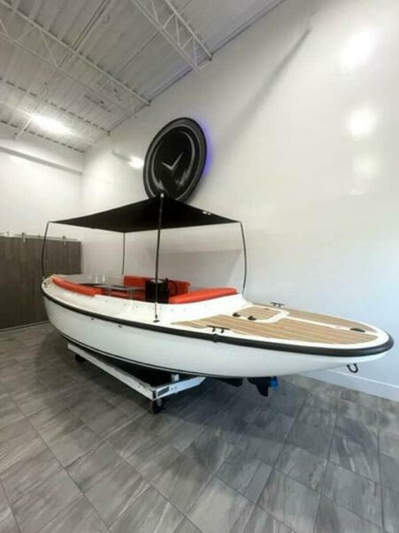 2024 Vision Fantail 217 — photo 6