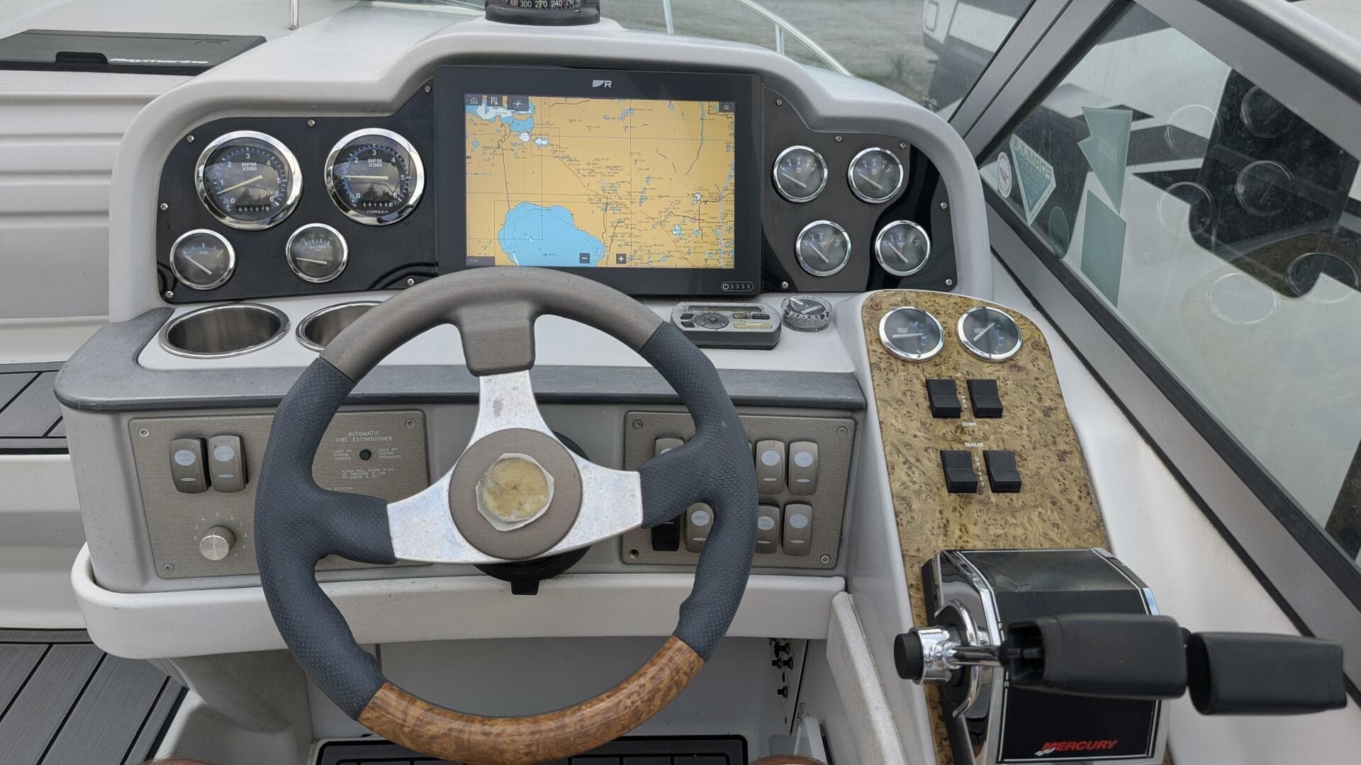 2006 Formula 27 Pc — photo 10