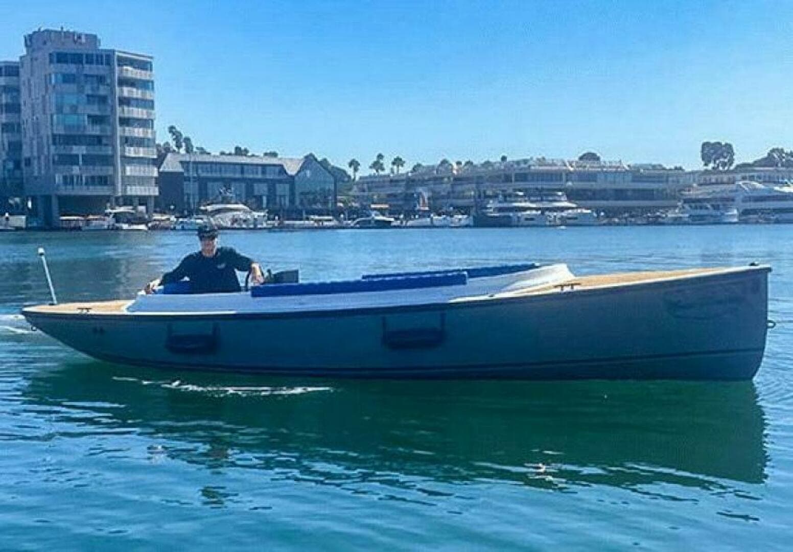 2023 Vision Fantail 217 — photo 1