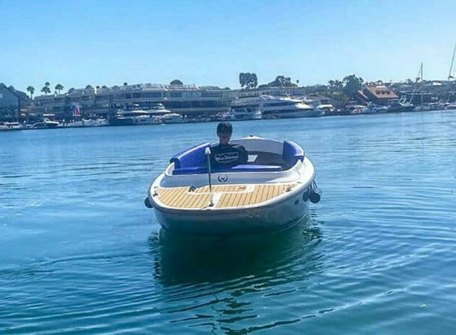 2023 Vision Fantail 217 — photo 3