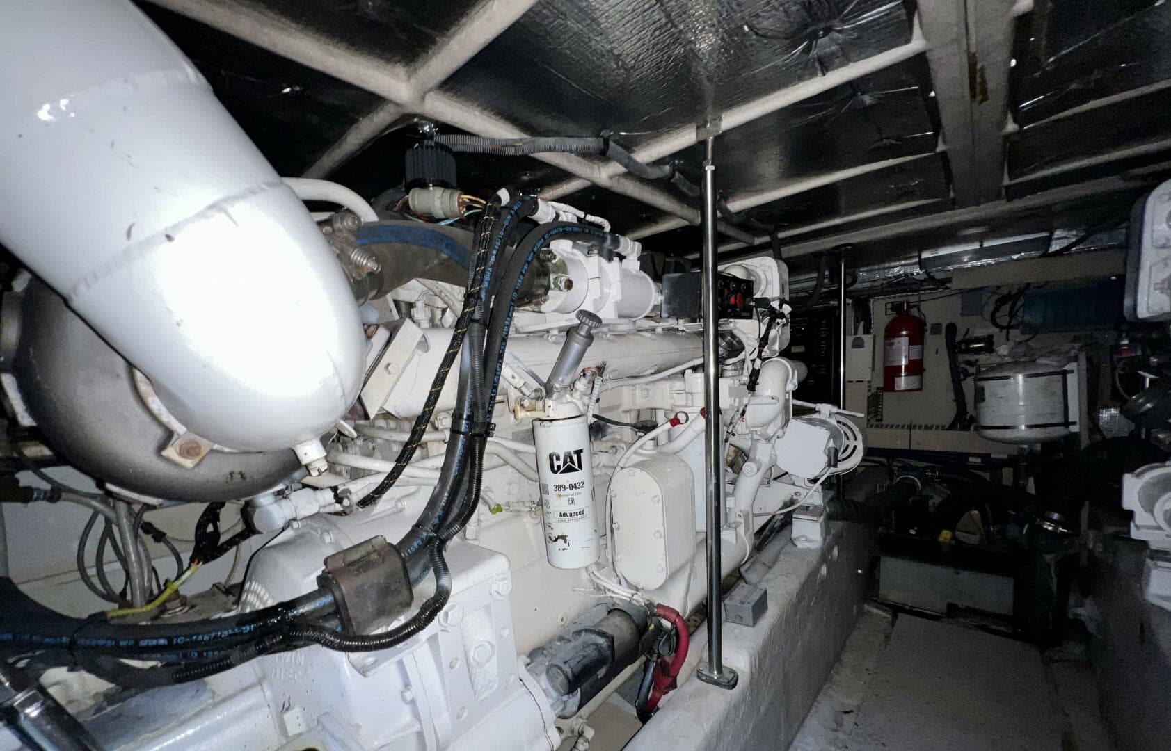 2002 Sea Ray 560 Sedan Cruiser — photo 47