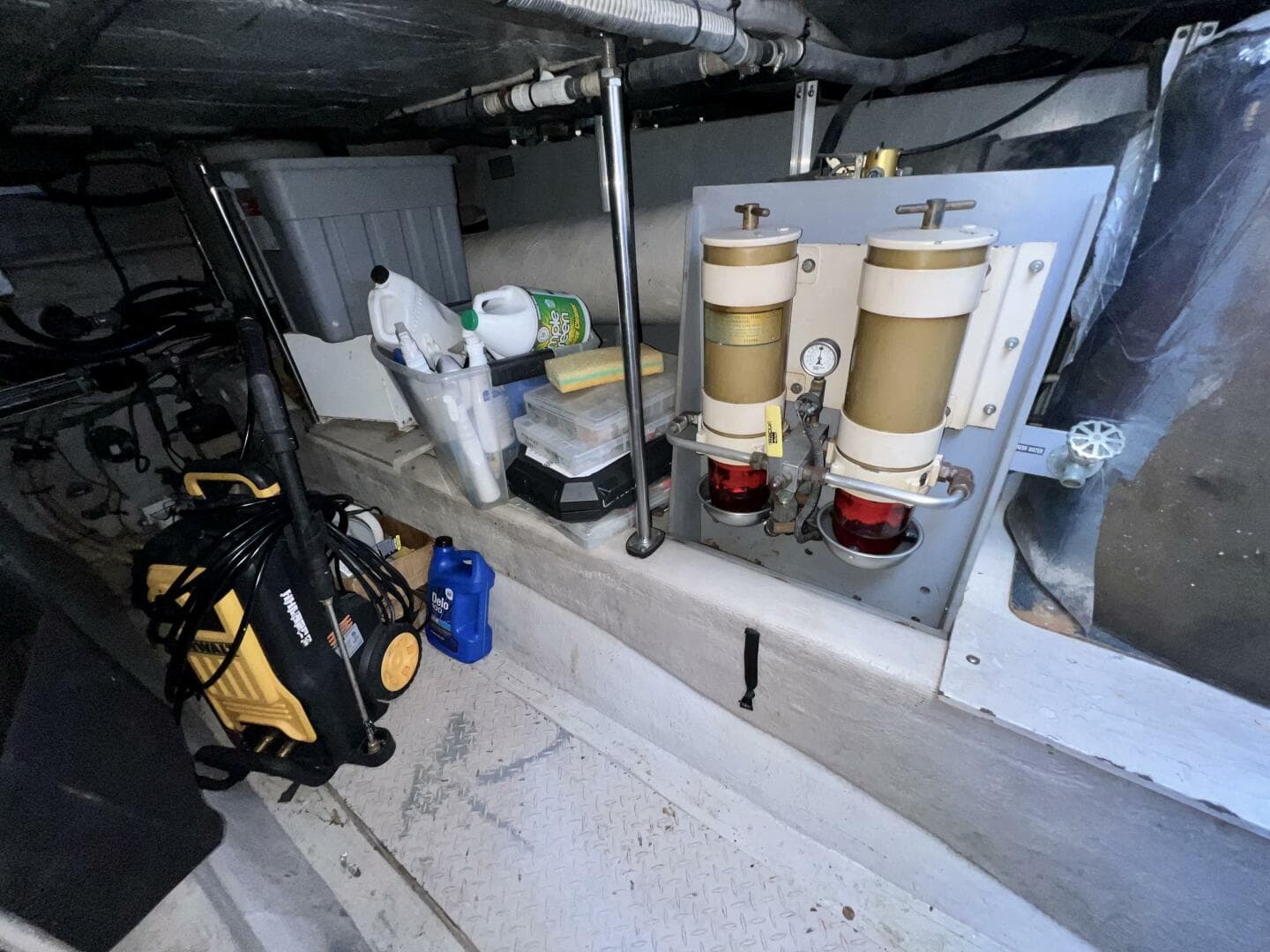 2002 Sea Ray 560 Sedan Cruiser — photo 43