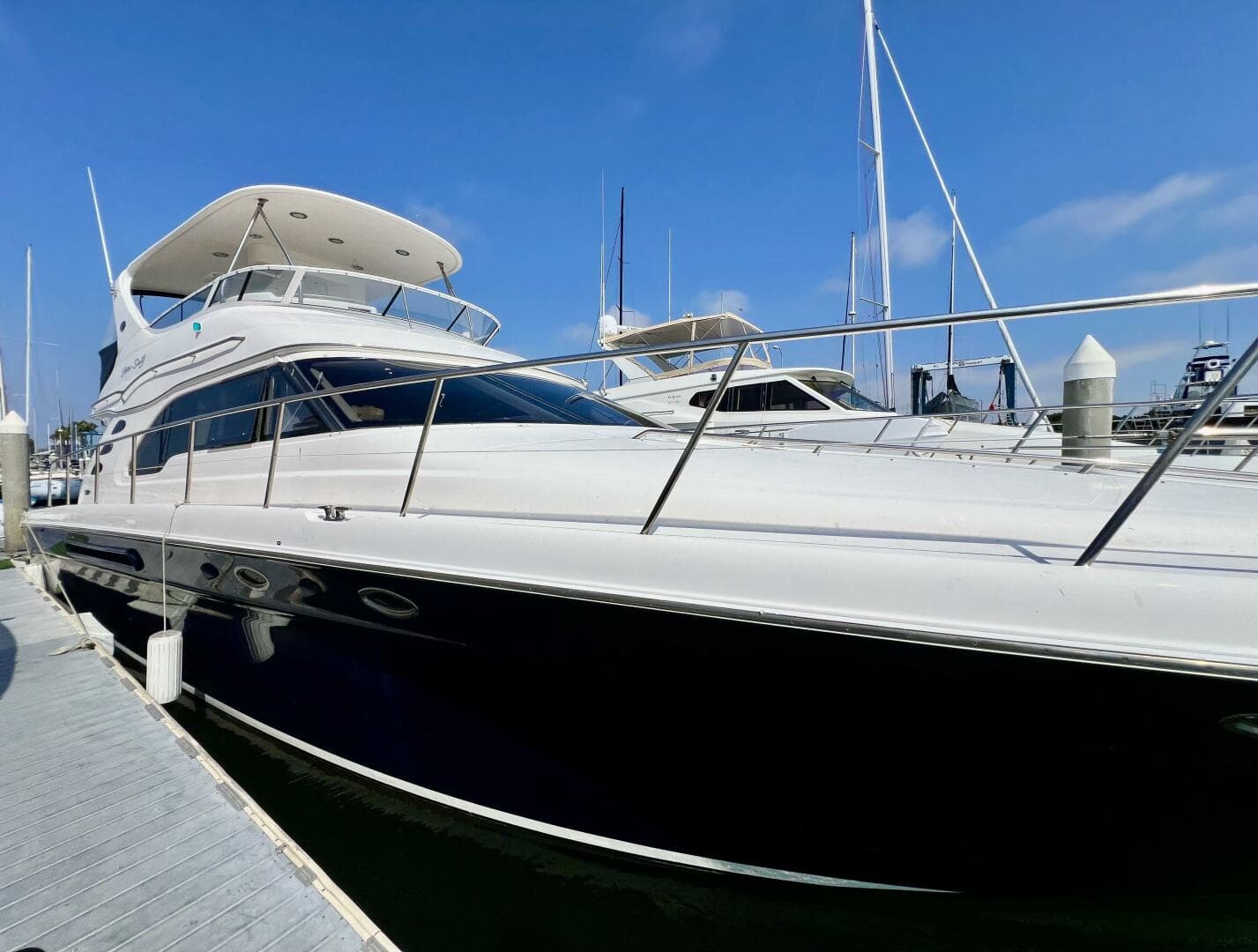 2002 Sea Ray 560 Sedan Cruiser — photo 3