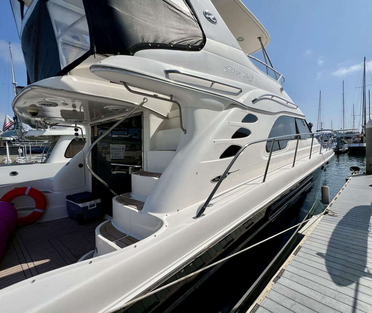 2002 Sea Ray 560 Sedan Cruiser — photo 9