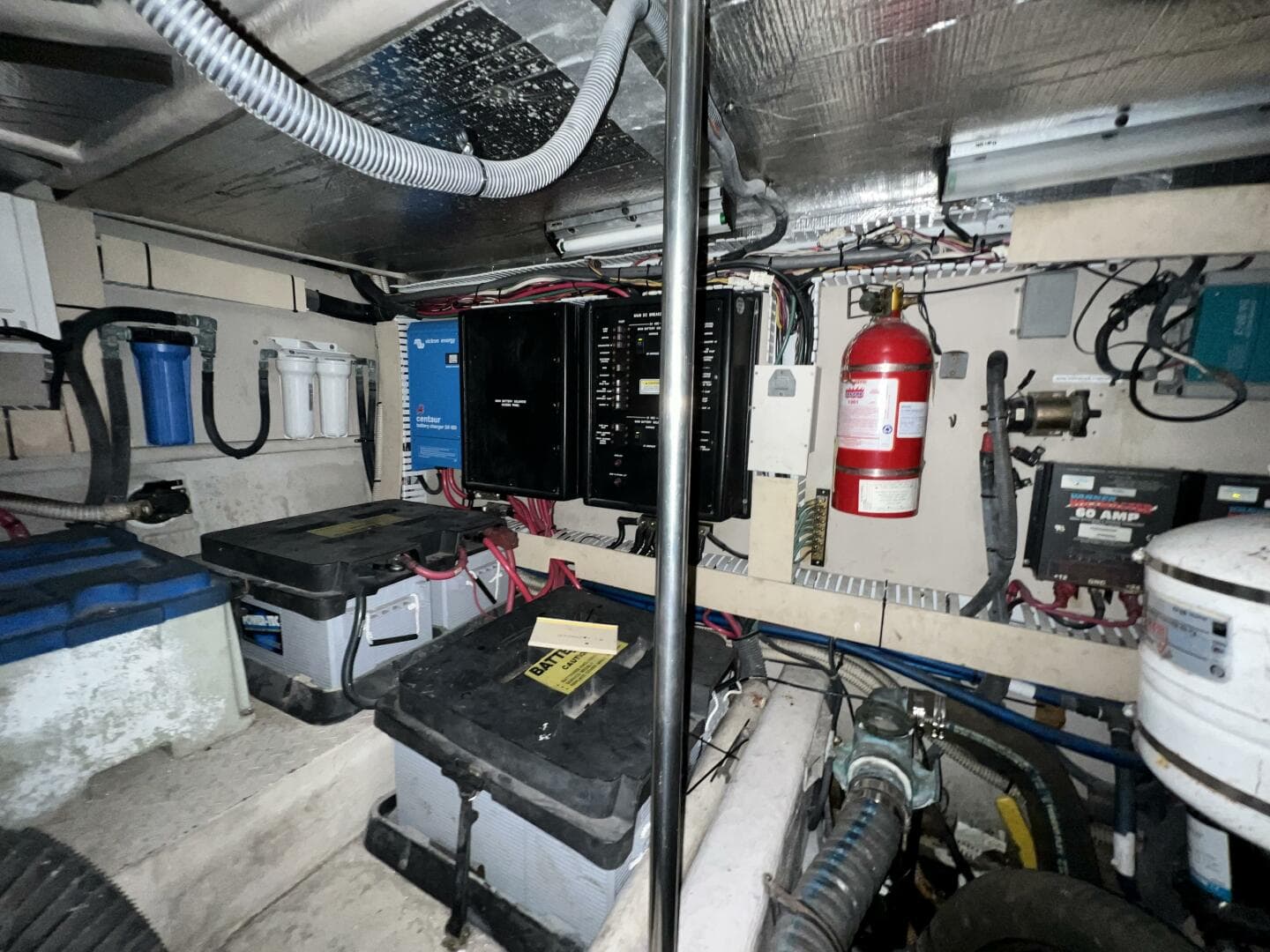 2002 Sea Ray 560 Sedan Cruiser — photo 45