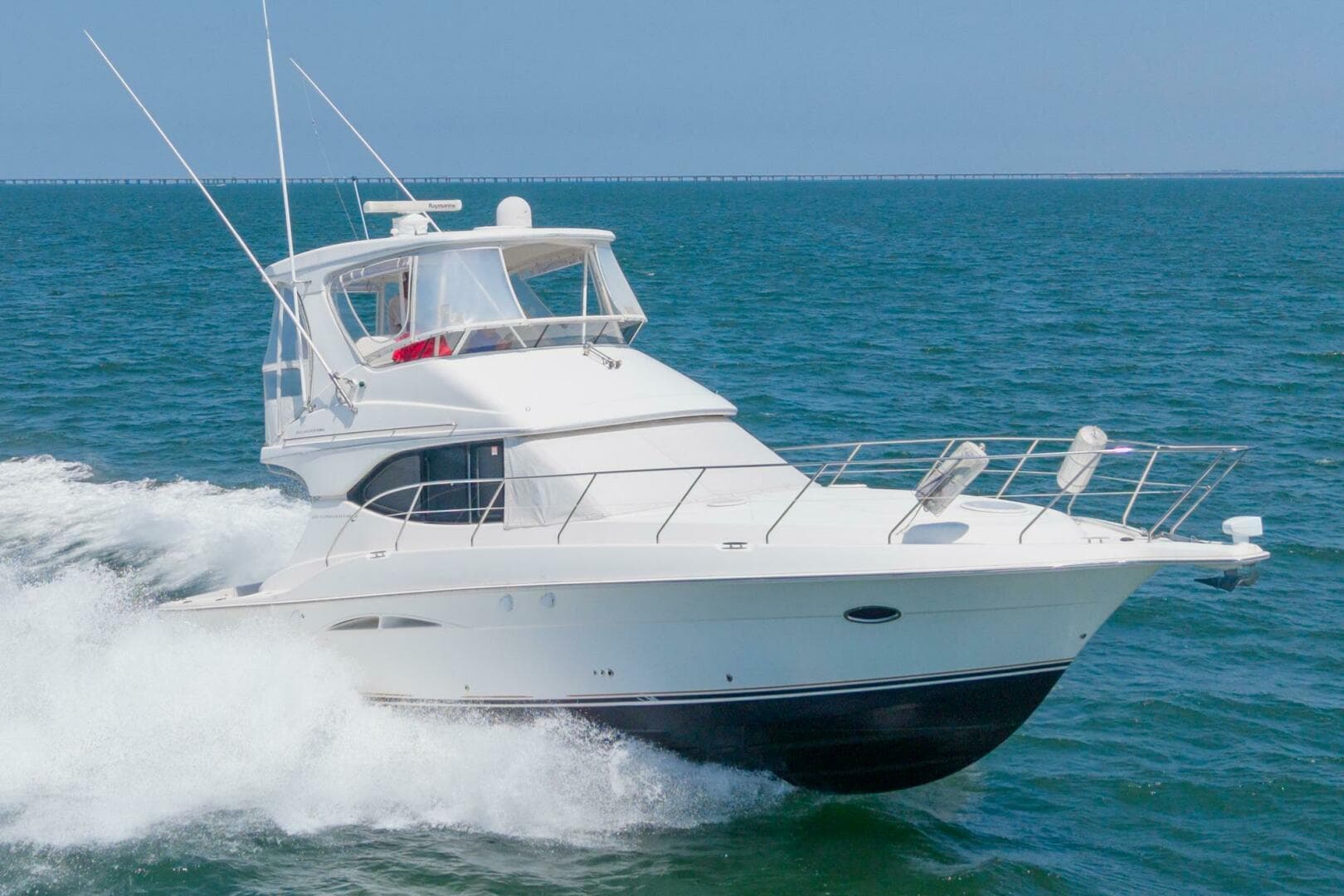 2007 Silverton 38 Convertible — photo 4