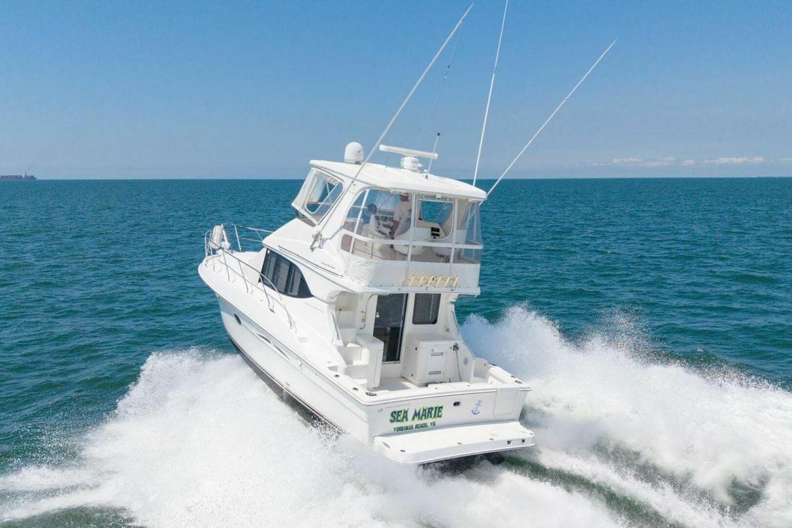 2007 Silverton 38 Convertible — photo 2