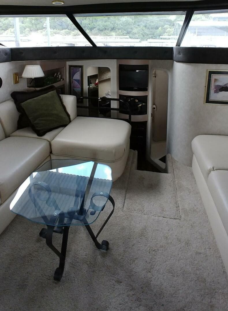 1993 Mainship 47 — photo 16