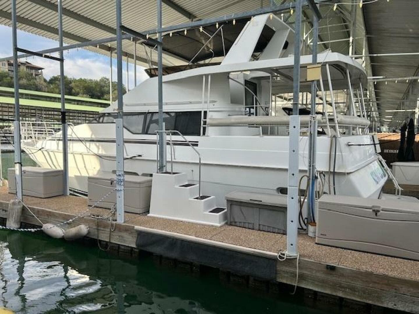 1993 Mainship 47 — photo 2