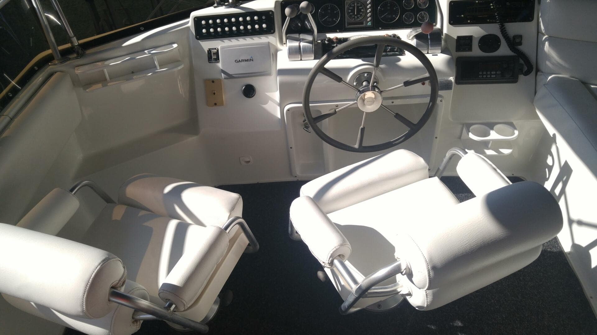 1993 Mainship 47 — photo 7