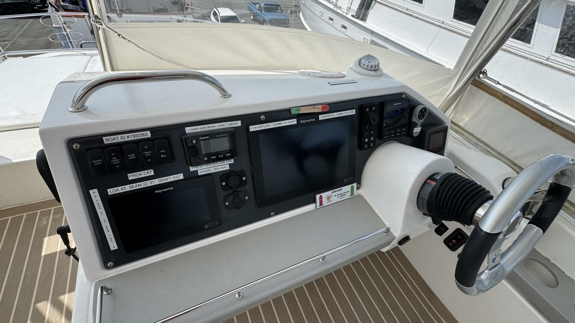 2018 Leopard 43 Powercat — photo 54