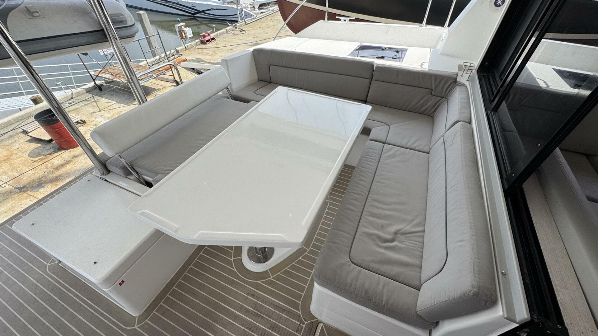 2018 Leopard 43 Powercat — photo 14