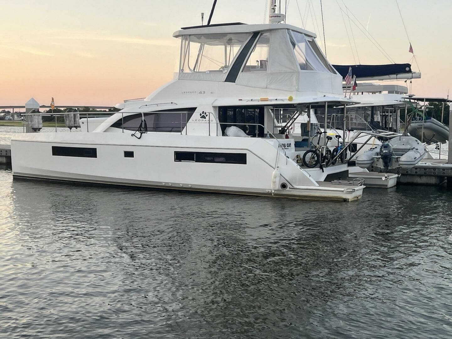 2018 Leopard 43 Powercat — photo 4