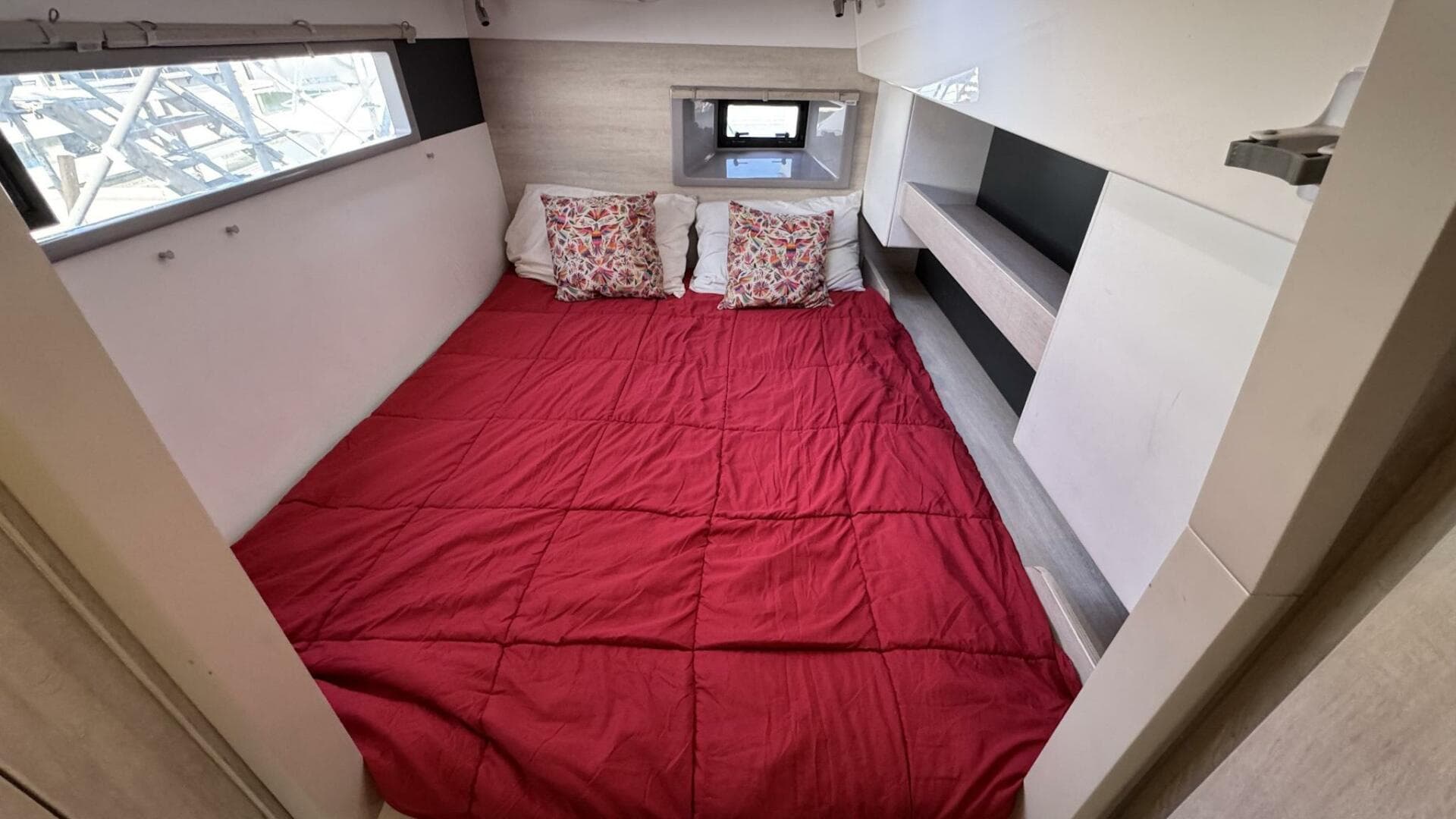 2018 Leopard 43 Powercat — photo 40