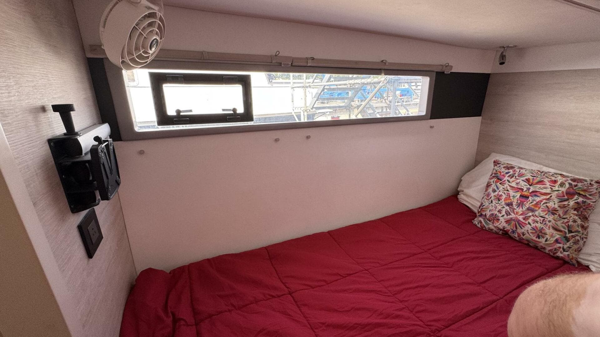 2018 Leopard 43 Powercat — photo 41