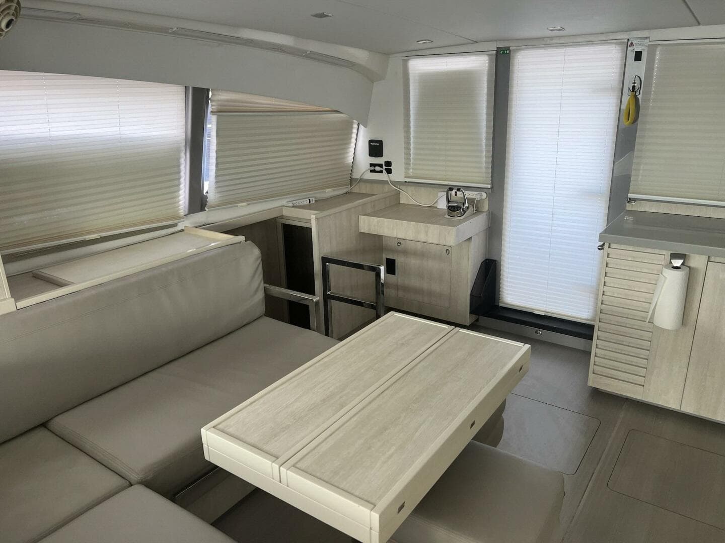 2018 Leopard 43 Powercat — photo 20