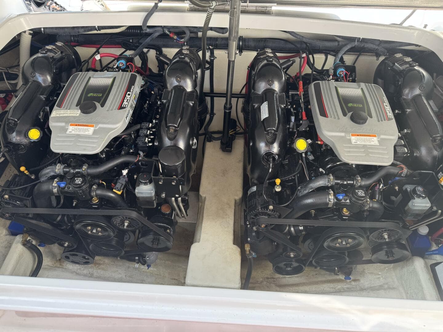 2013 Formula 310 Sun Sport — photo 32