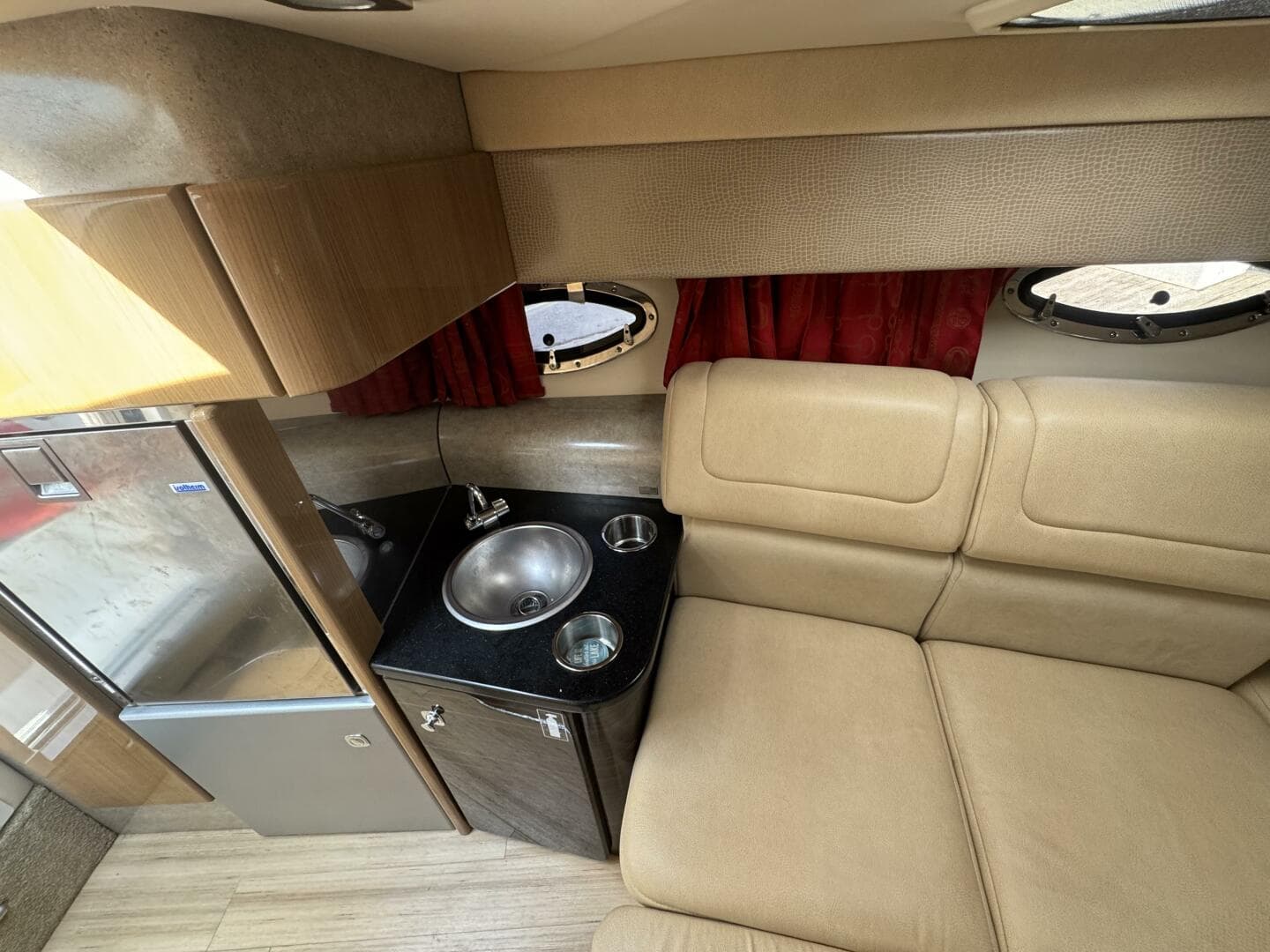 2013 Formula 310 Sun Sport — photo 29