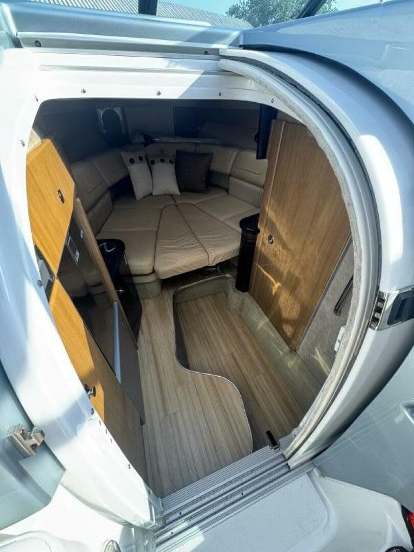 2013 Formula 310 Sun Sport — photo 27