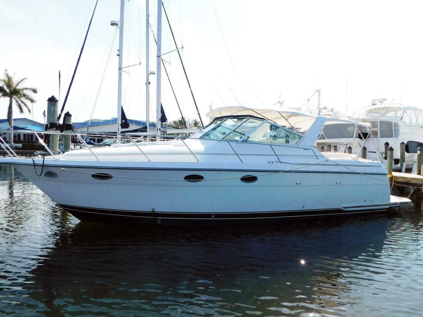2001 Tiara Yachts 3500 Express — photo 1