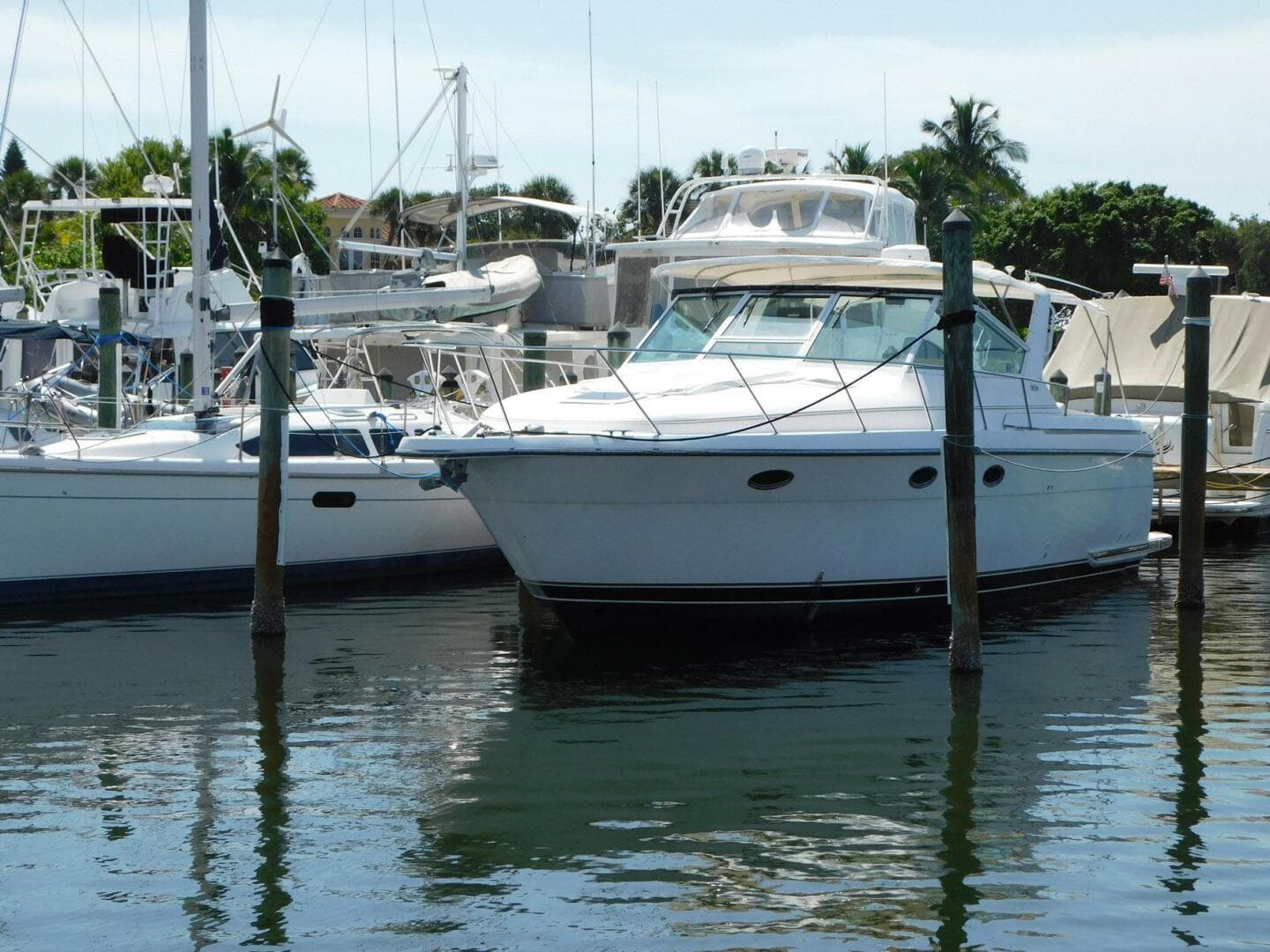 2001 Tiara Yachts 3500 Express — photo 40