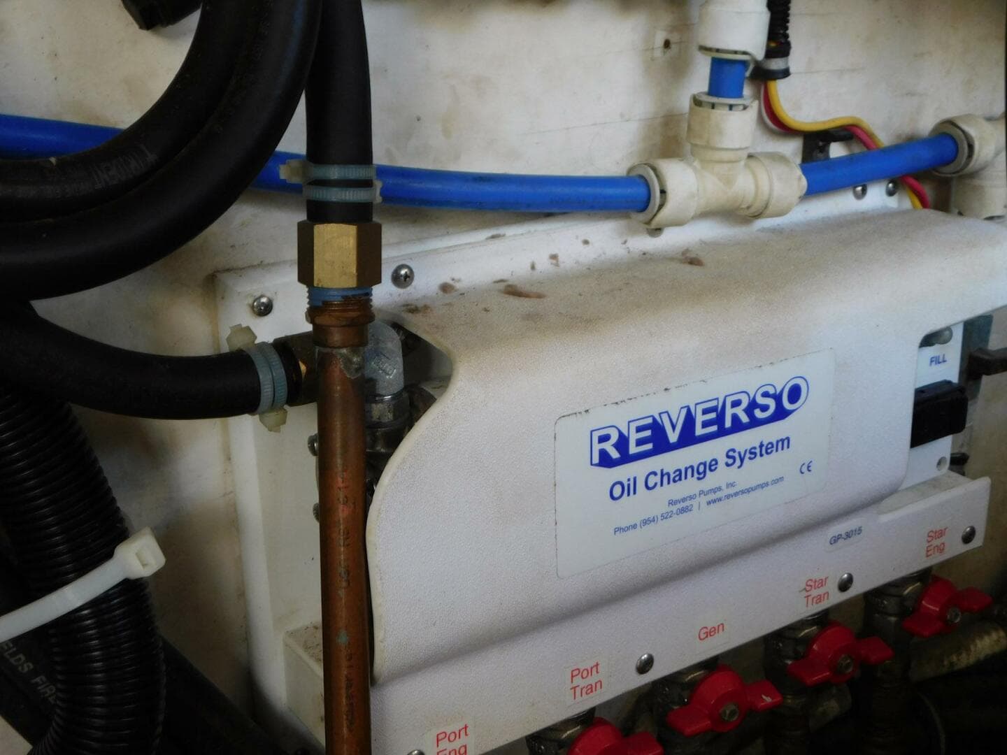 2001 Tiara Yachts 3500 Express — photo 14